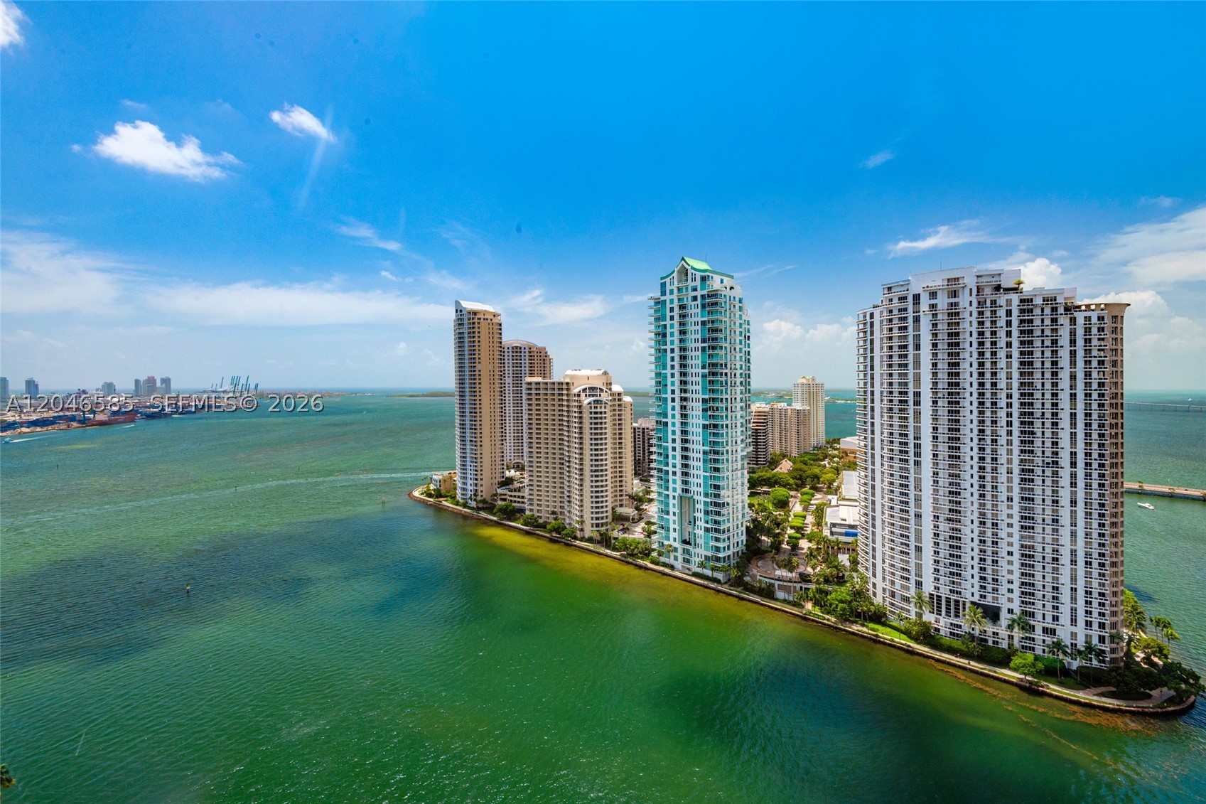 MET 1 CONDO - Residential