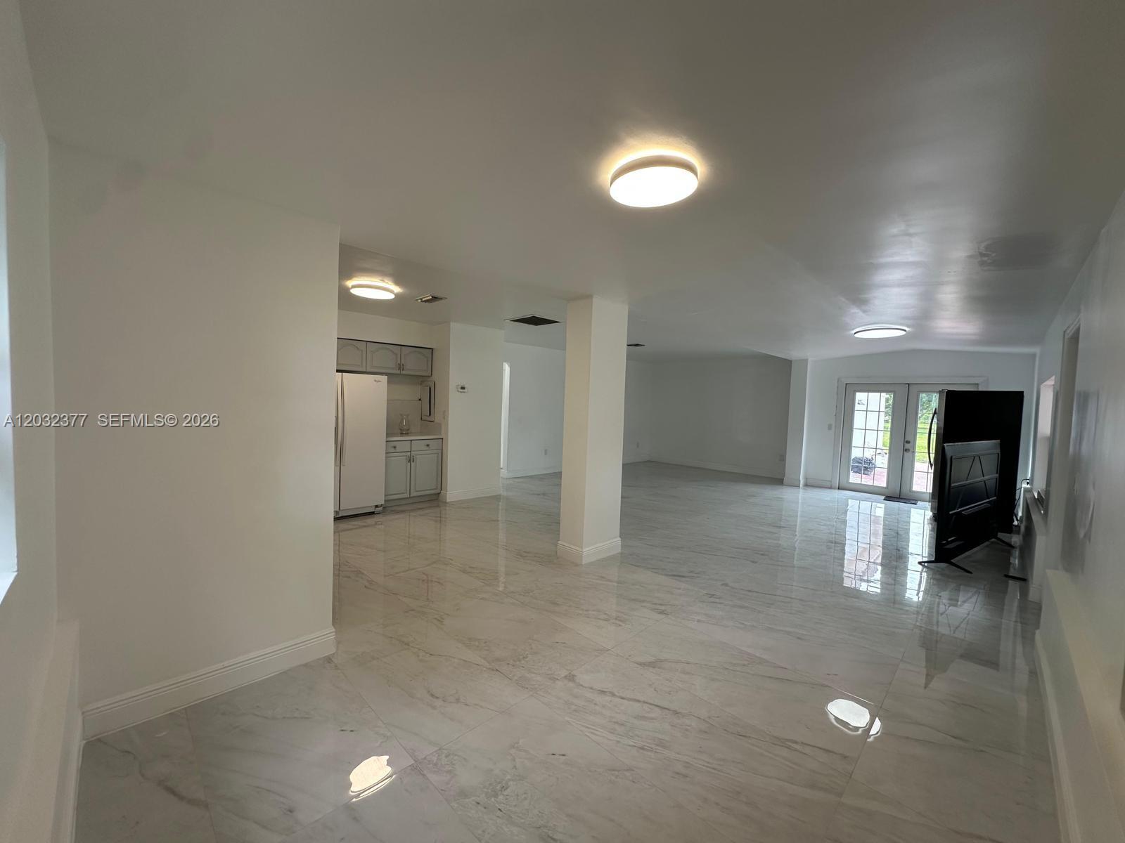 NOB HILL - Residential