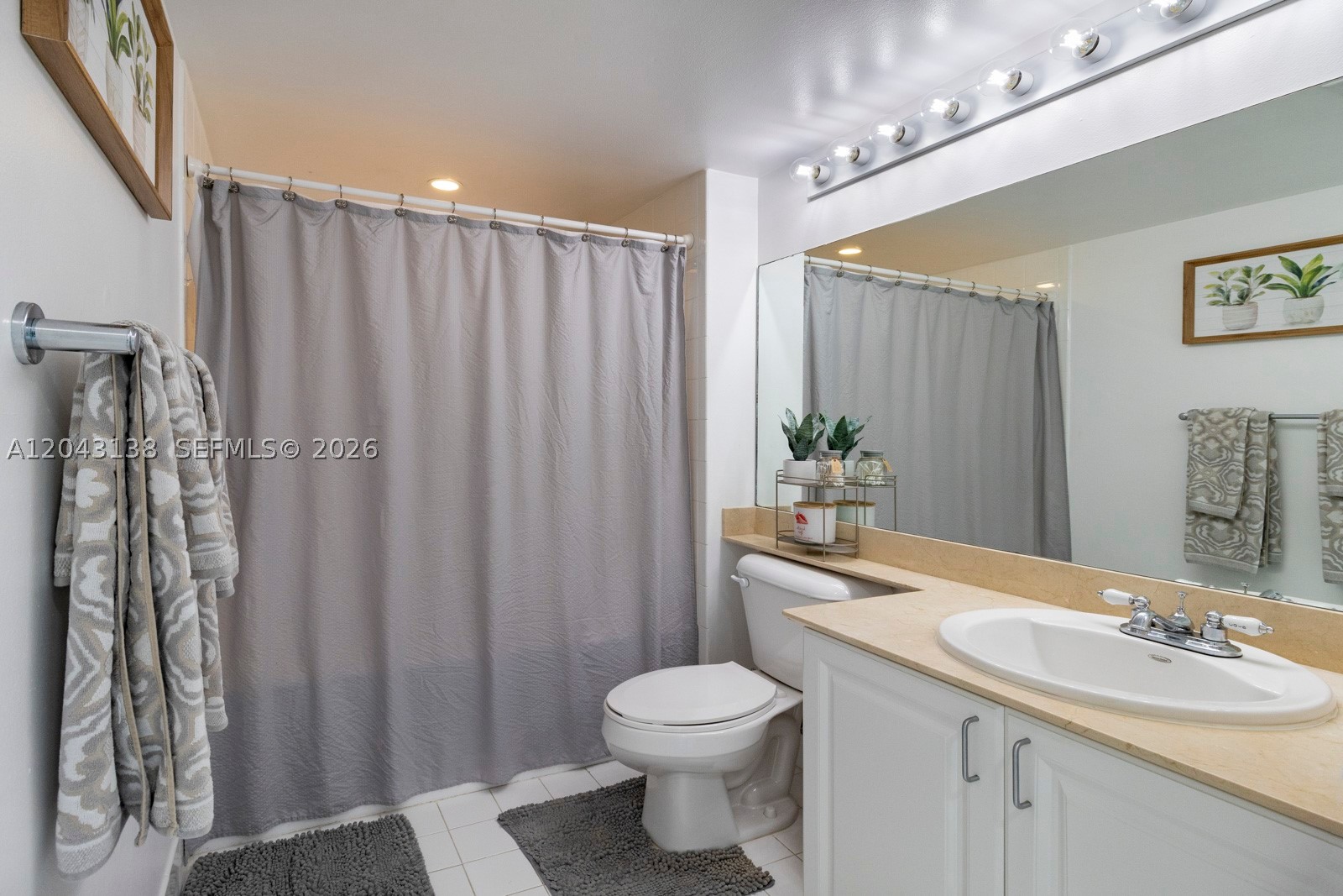 YACHT CLUB AT PORTOFINO - Residential Lease
