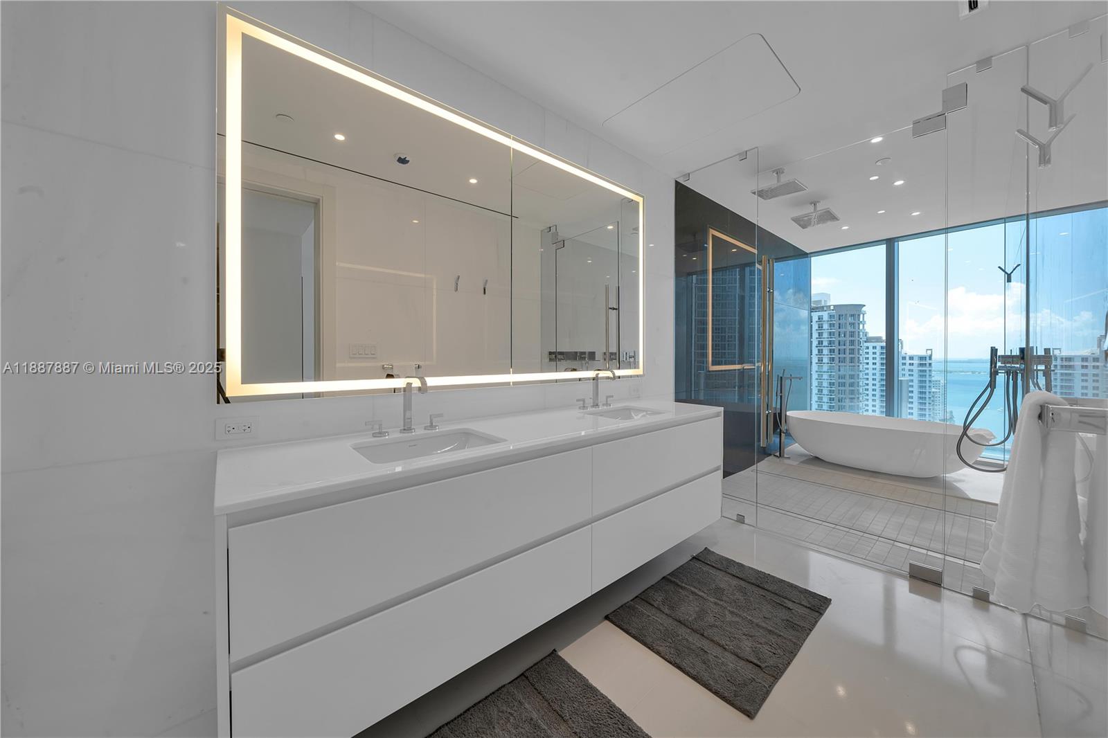 300 Biscayne Boulevard Way - Residential Lease