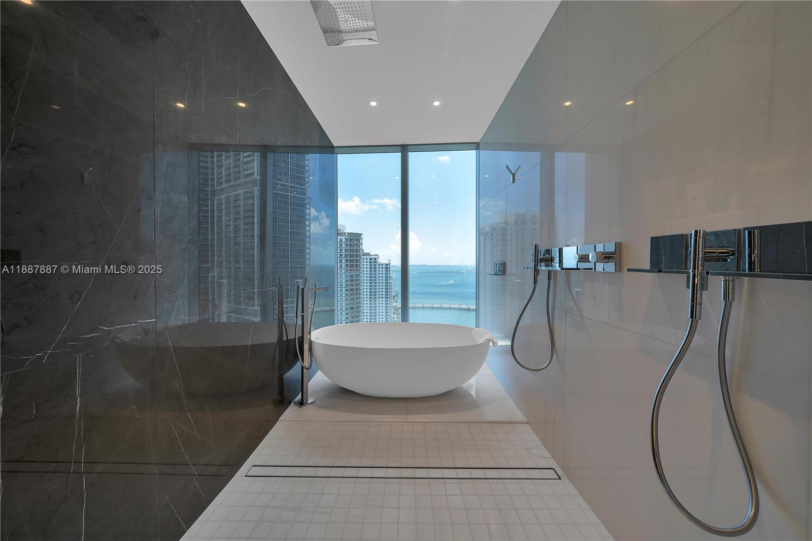 300 Biscayne Boulevard Way - Residential Lease