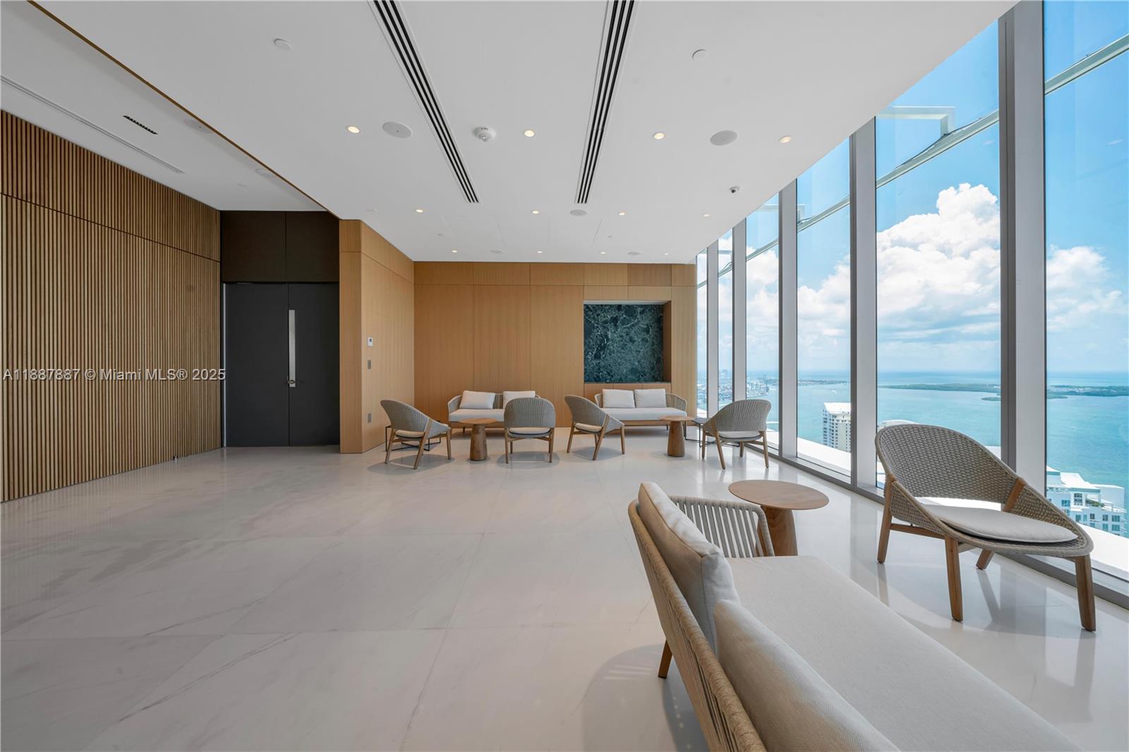 300 Biscayne Boulevard Way - Residential Lease