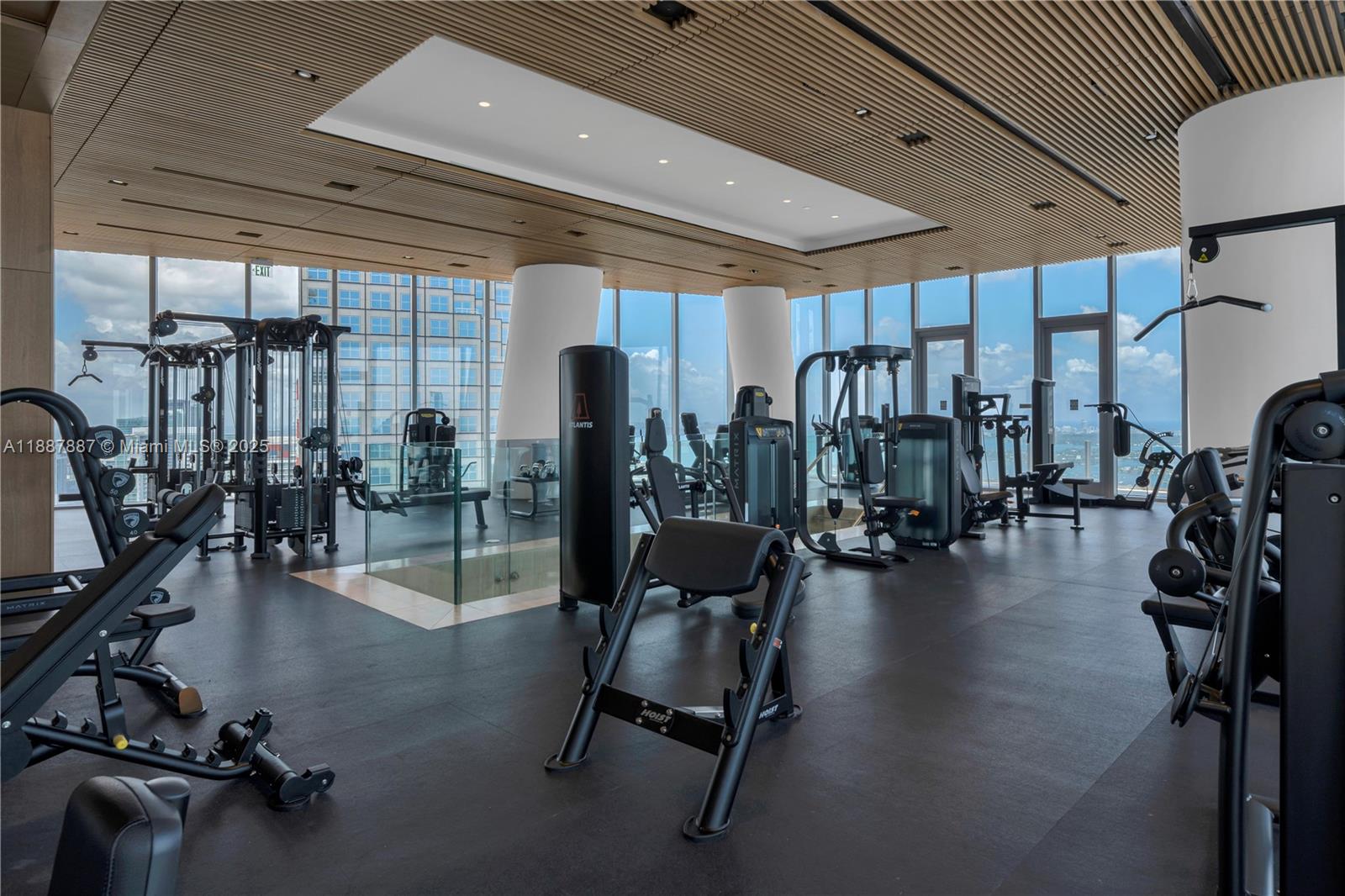 300 Biscayne Boulevard Way - Residential Lease