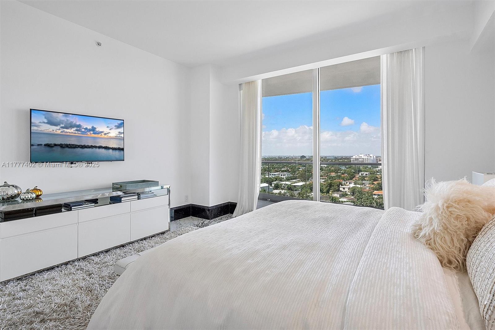 CHATEAU OCEAN CONDO UNIT 1 - Residential