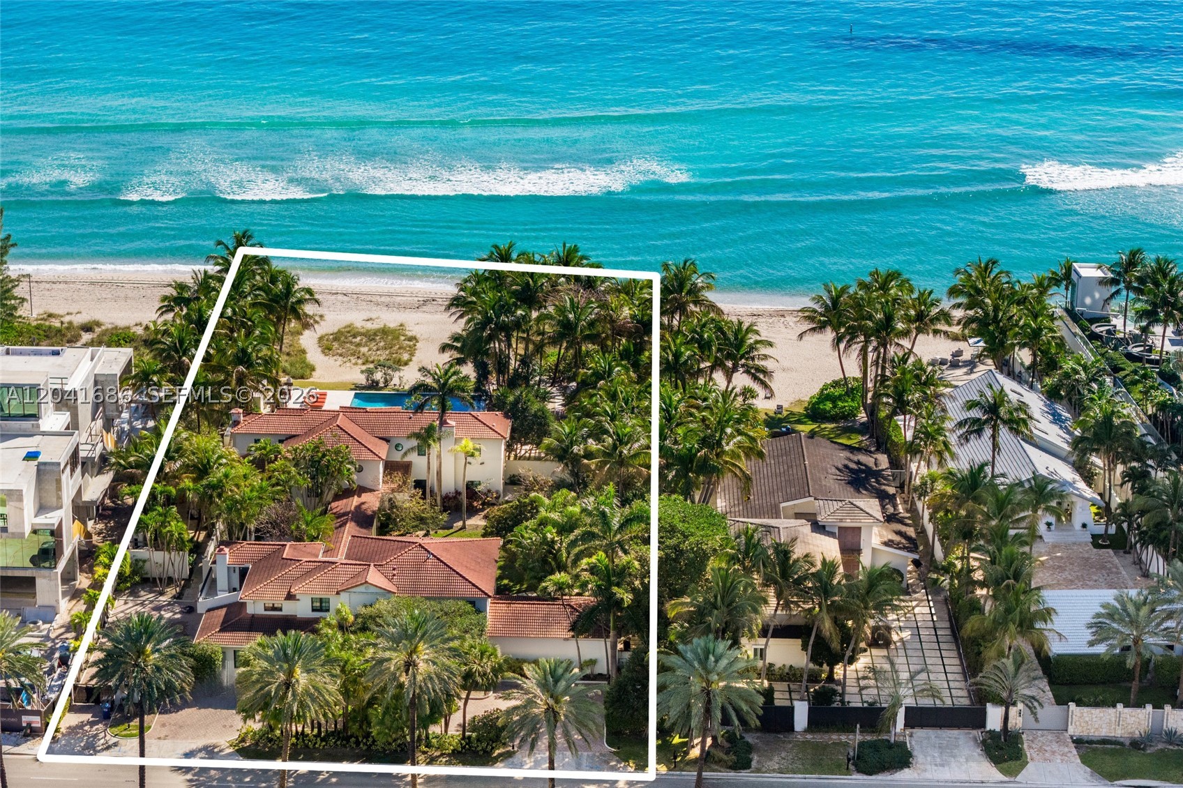 GOLDEN BEACH SEC C - Residential