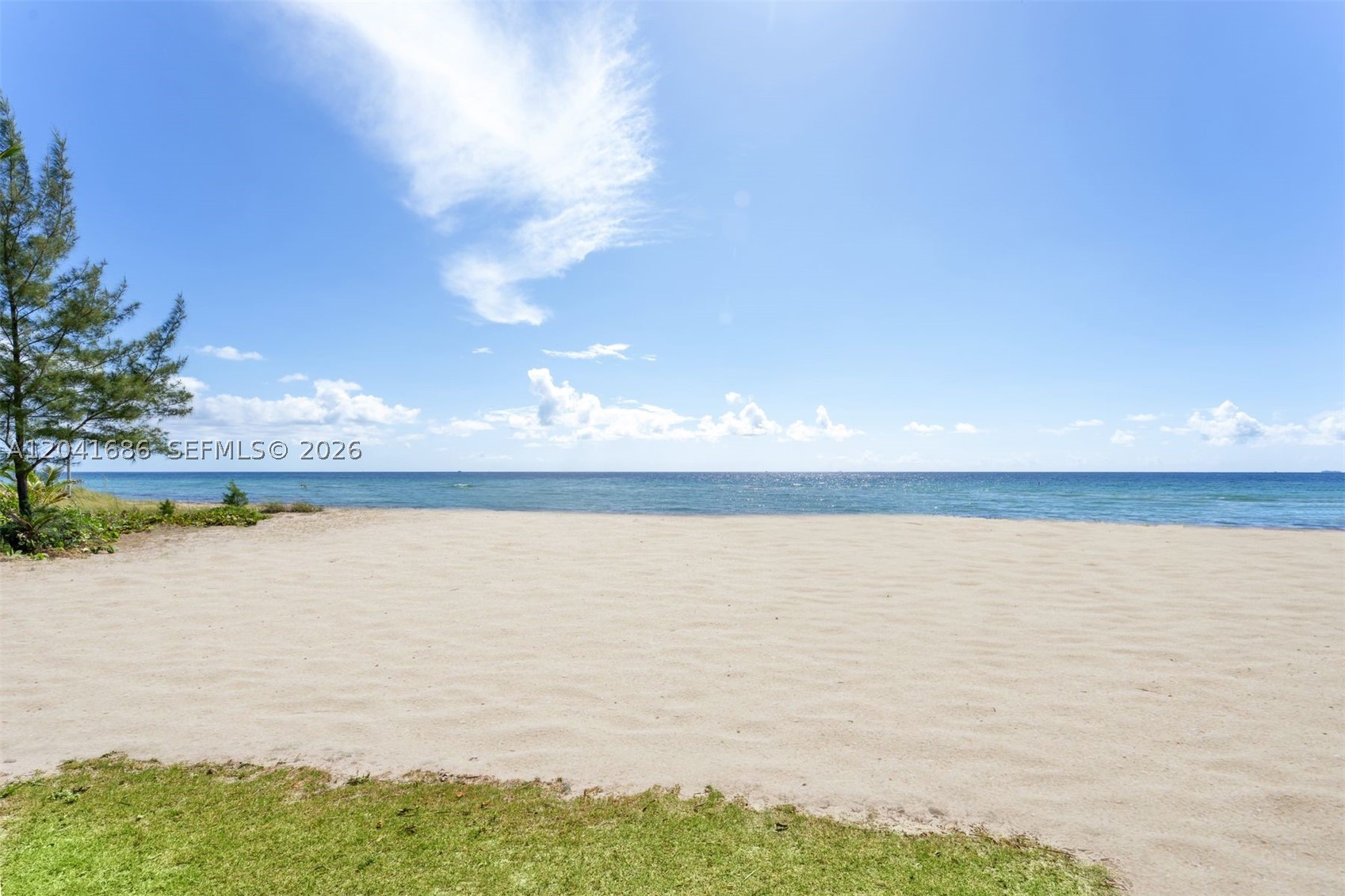 GOLDEN BEACH SEC C - Residential