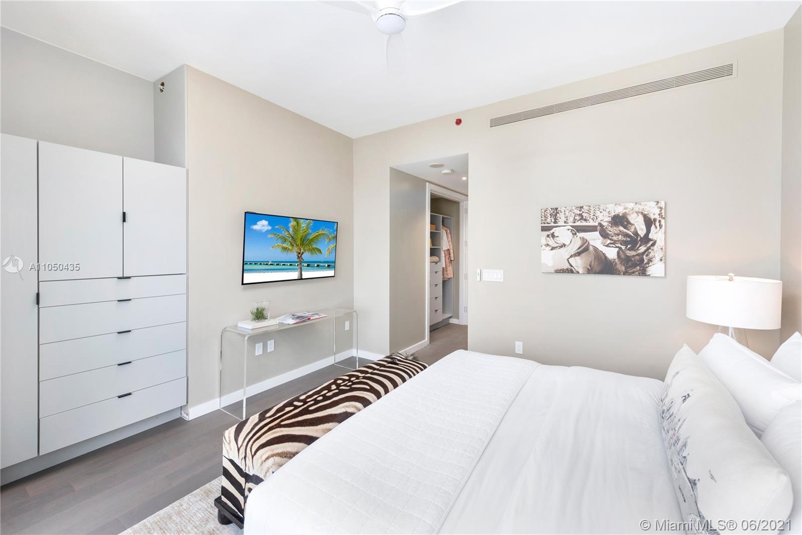 MILLENNIUM TOWER RESIDENC - Residential