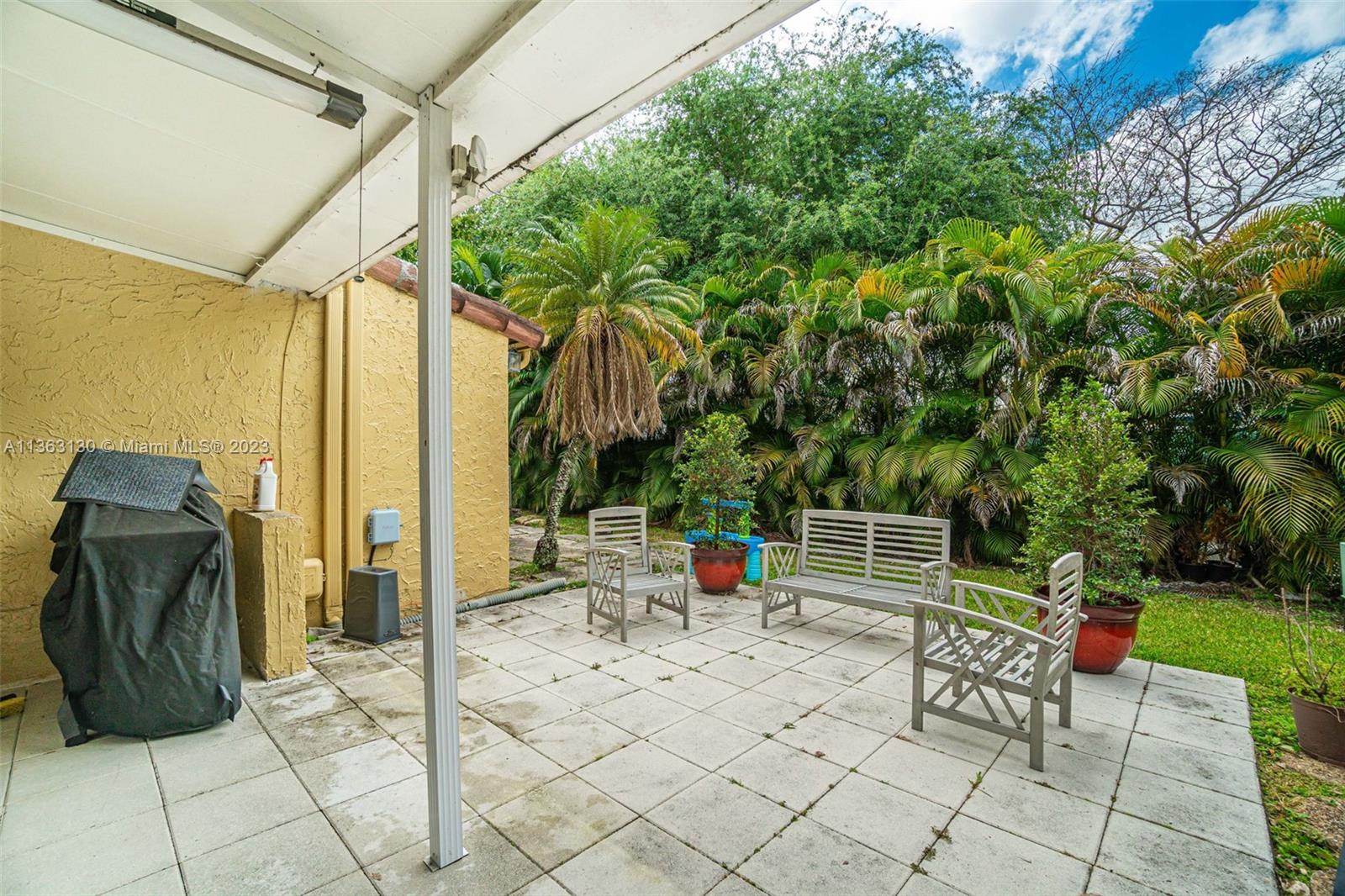 COSTA DEL SOL CONDO NO 1 - Residential Lease