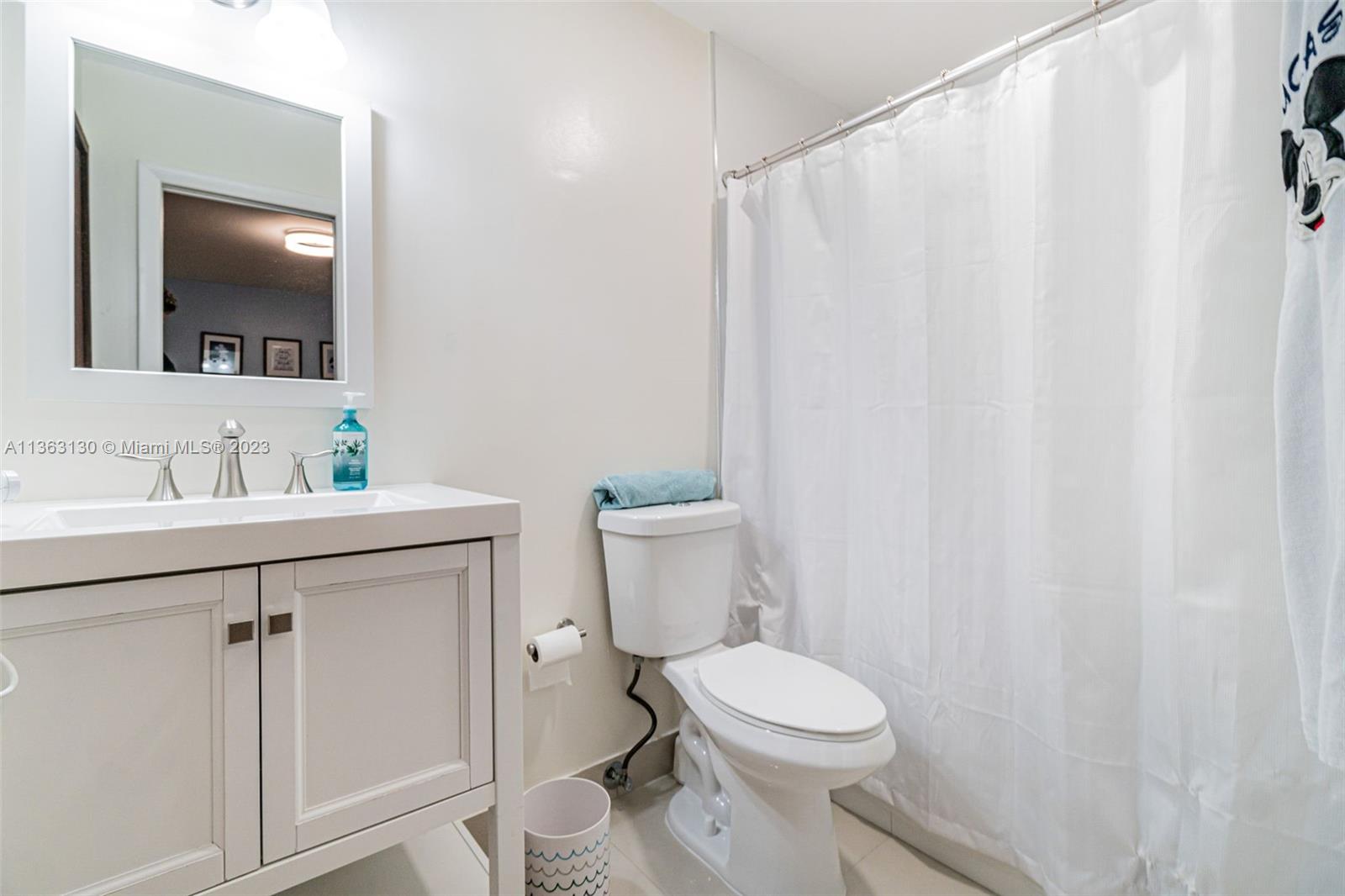 COSTA DEL SOL CONDO NO 1 - Residential Lease