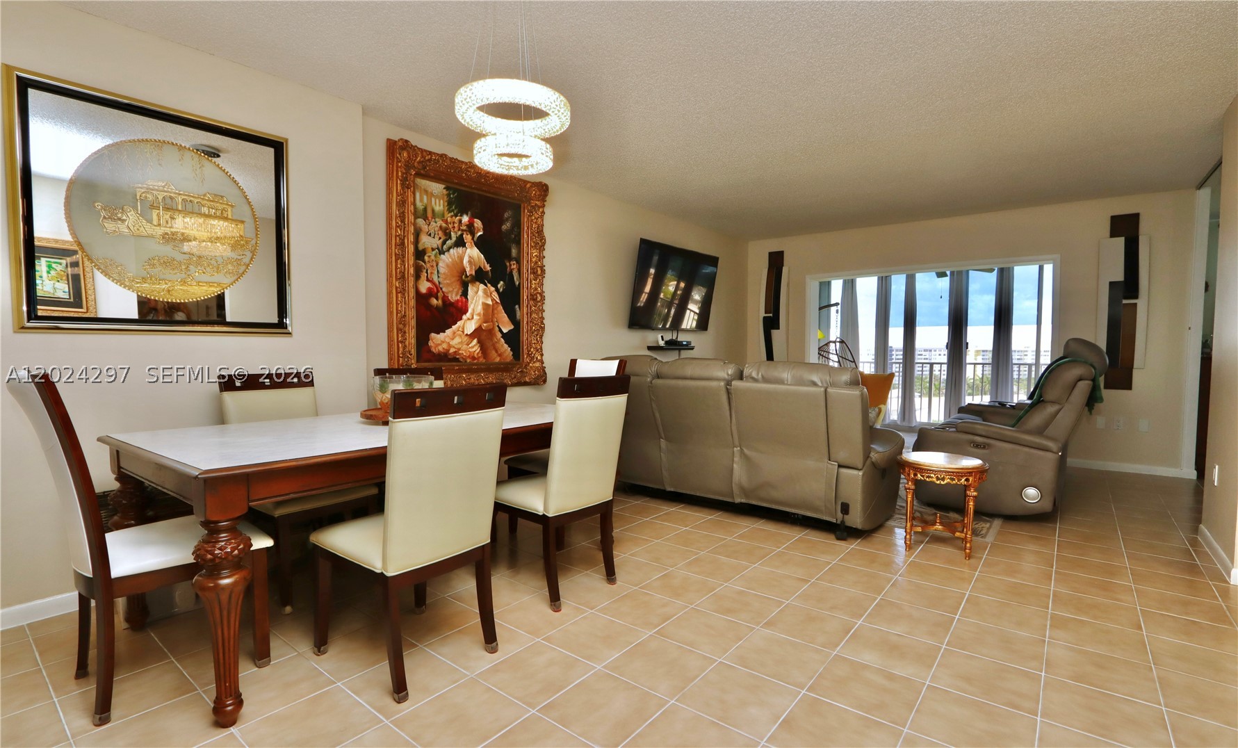 HILLCREST EAST NO 27 COND - Residential