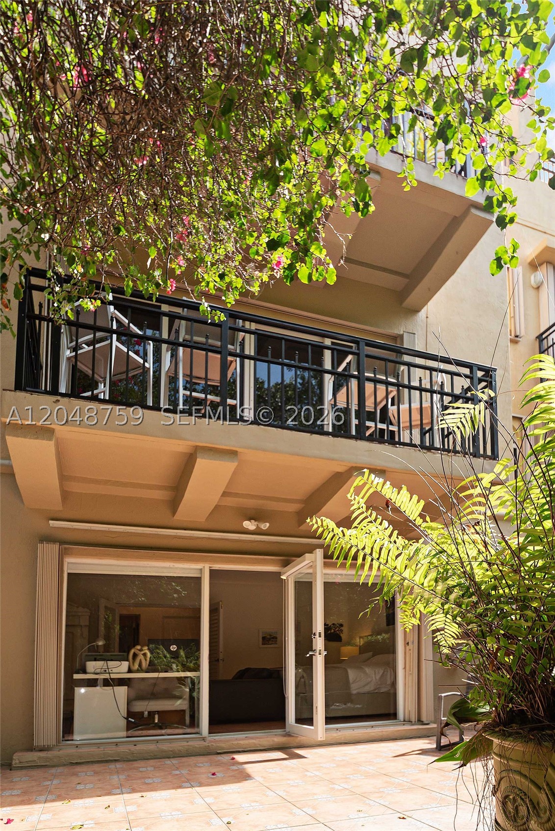 ROYAL HARBOUR YACHT CLUB - Residential