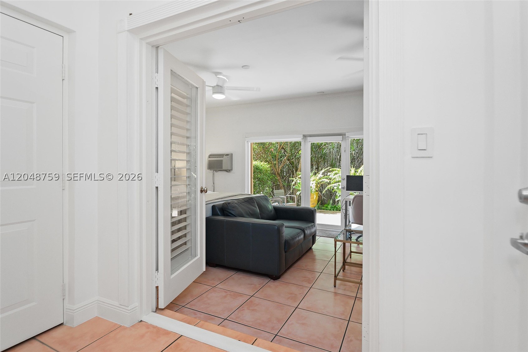 ROYAL HARBOUR YACHT CLUB - Residential