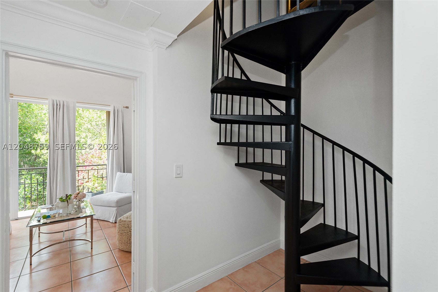 ROYAL HARBOUR YACHT CLUB - Residential