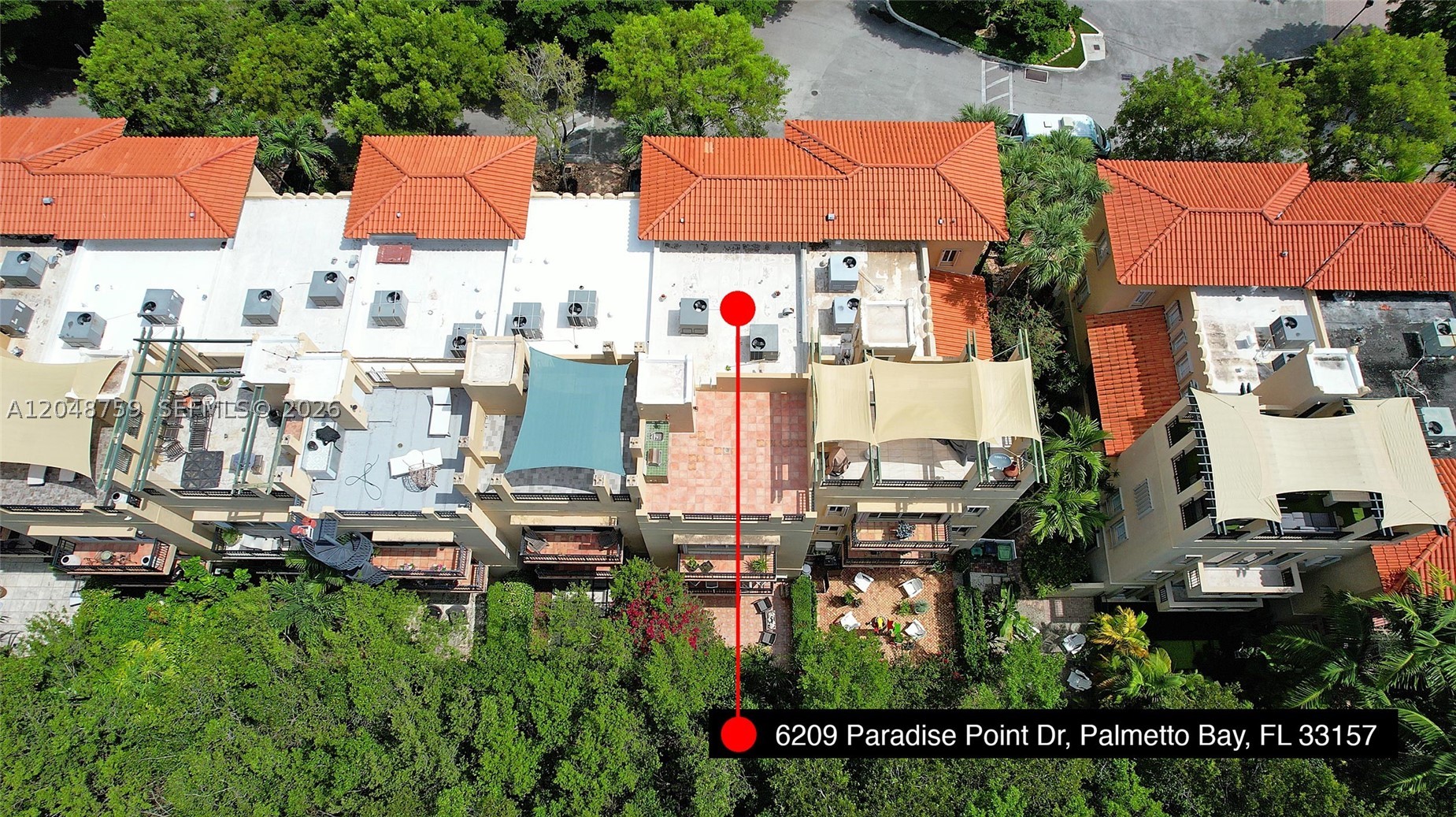 ROYAL HARBOUR YACHT CLUB - Residential