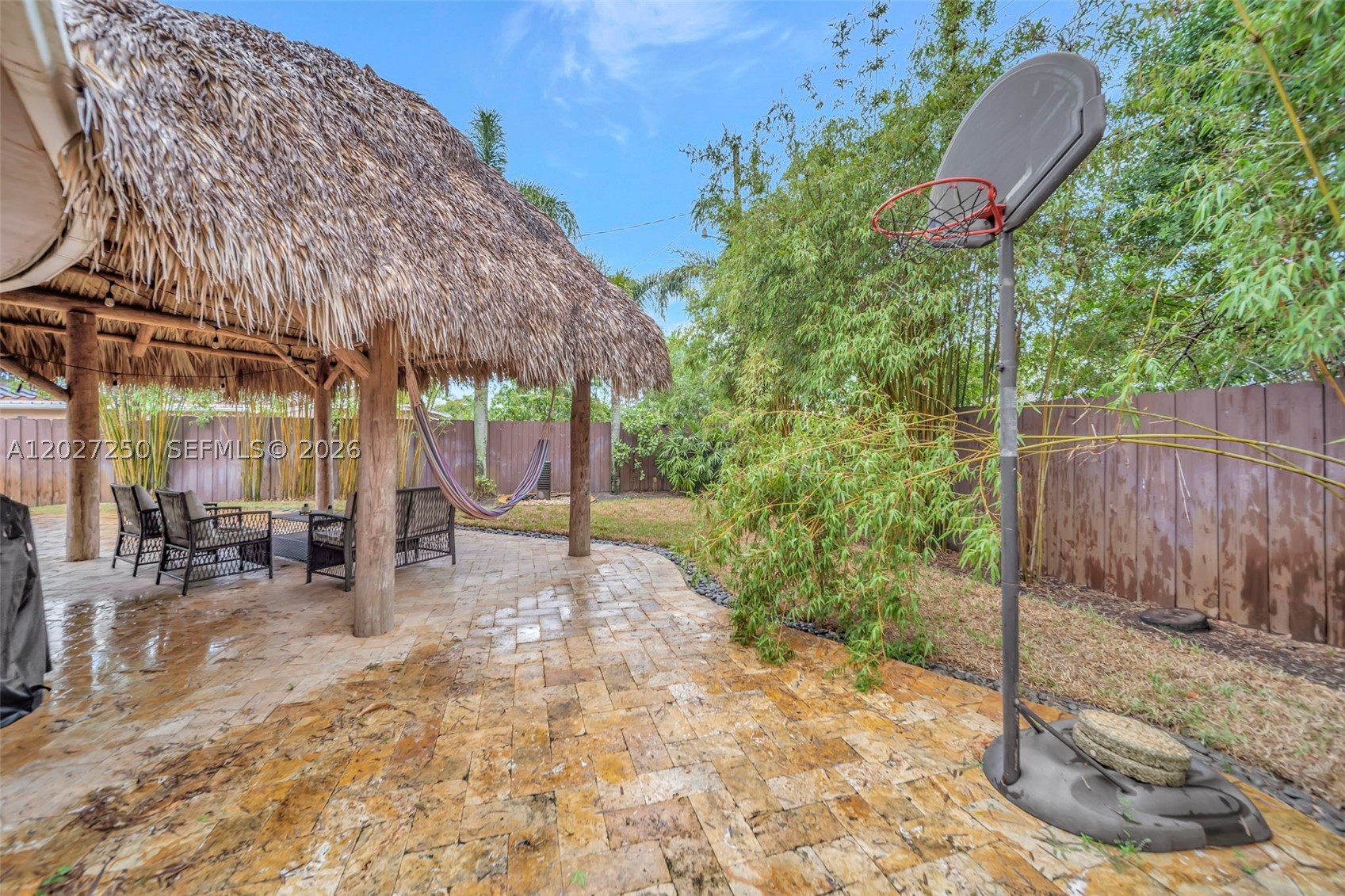 PEARL ESTATES - Residential