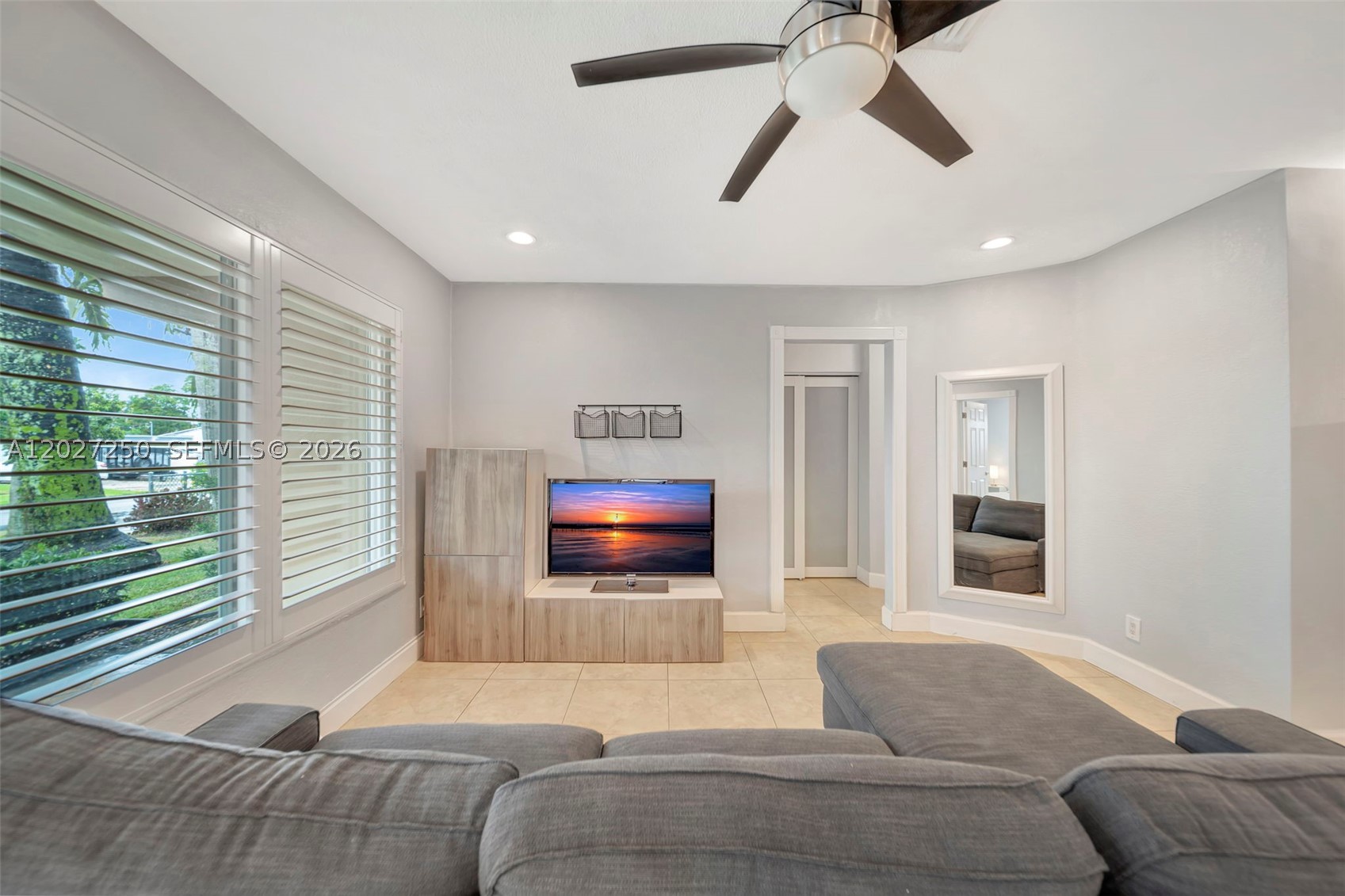 PEARL ESTATES - Residential