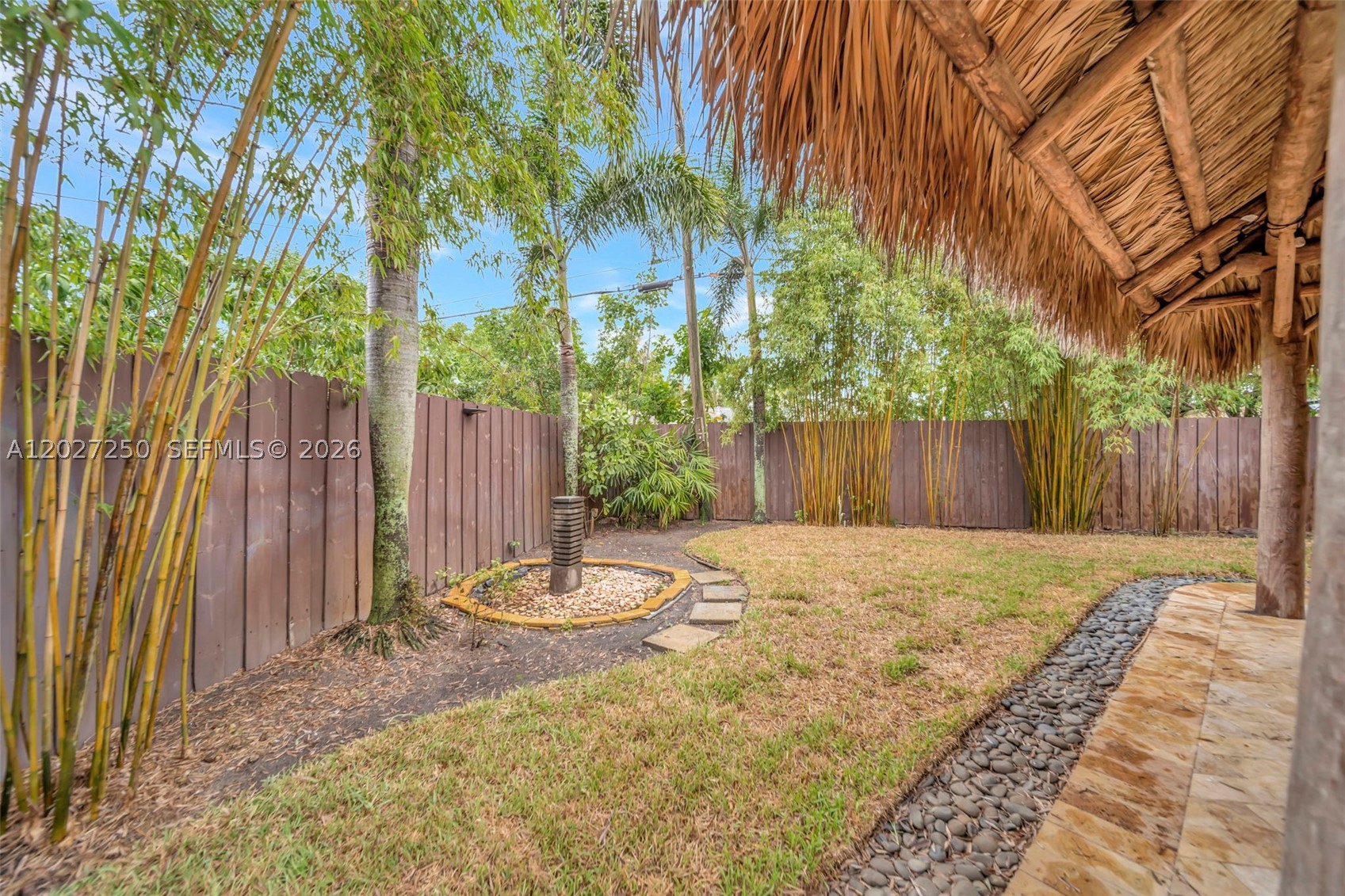 PEARL ESTATES - Residential