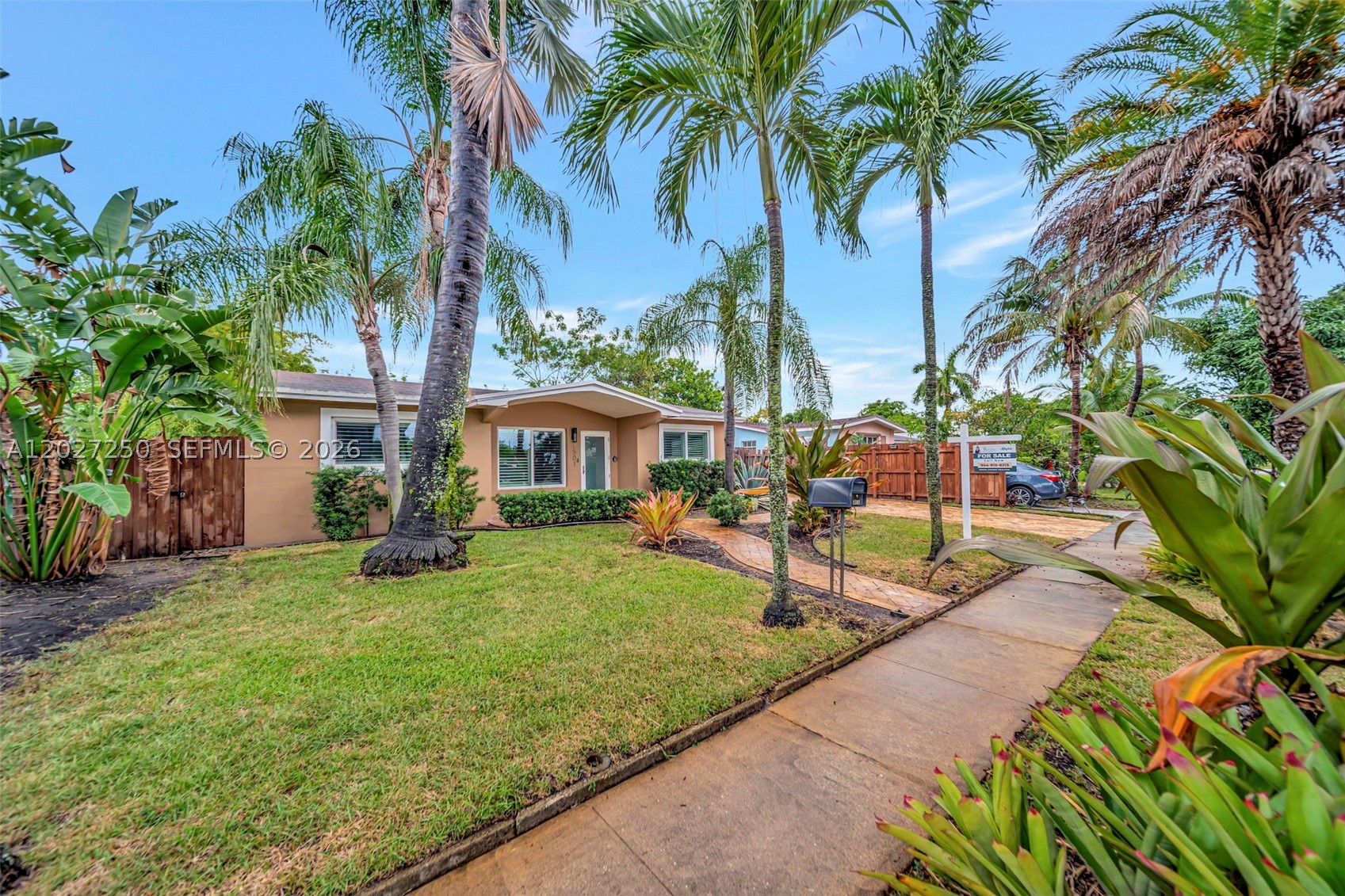 PEARL ESTATES - Residential