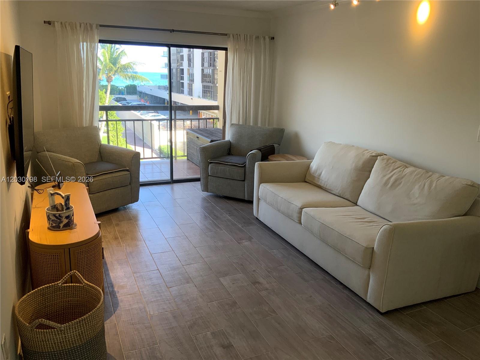 BELO HORIZONTE CONDO - Residential Lease