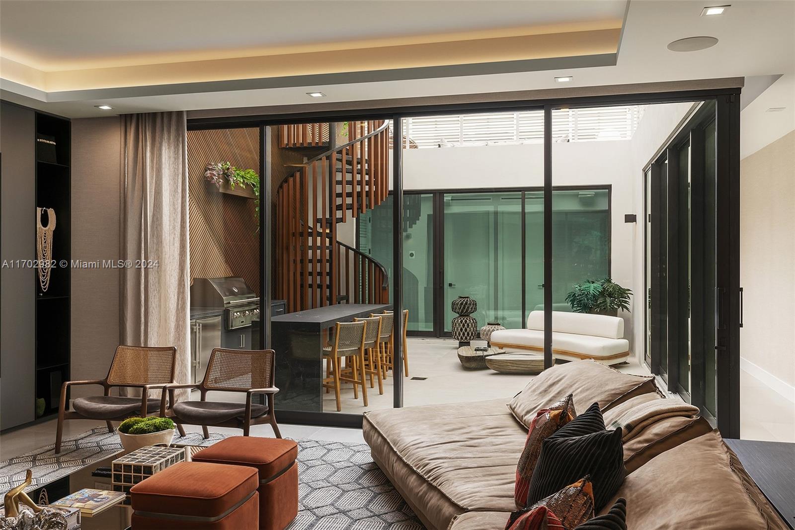 CORAL GABLES BILTMORE SEC - Residential