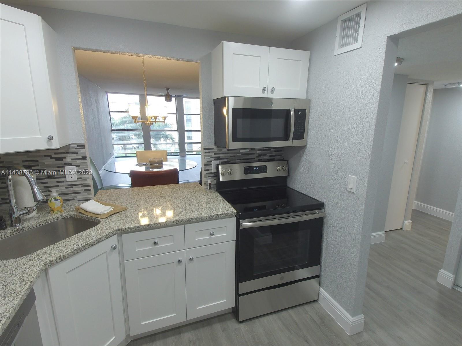 DESOTO PARK CONDO - Residential Lease