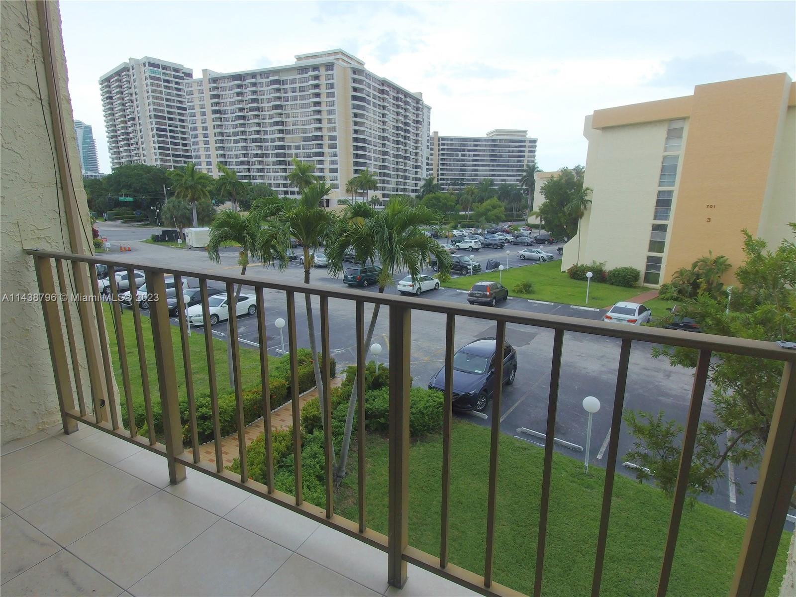 DESOTO PARK CONDO - Residential Lease