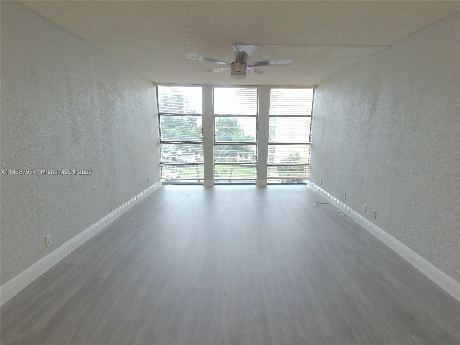 DESOTO PARK CONDO - Residential Lease