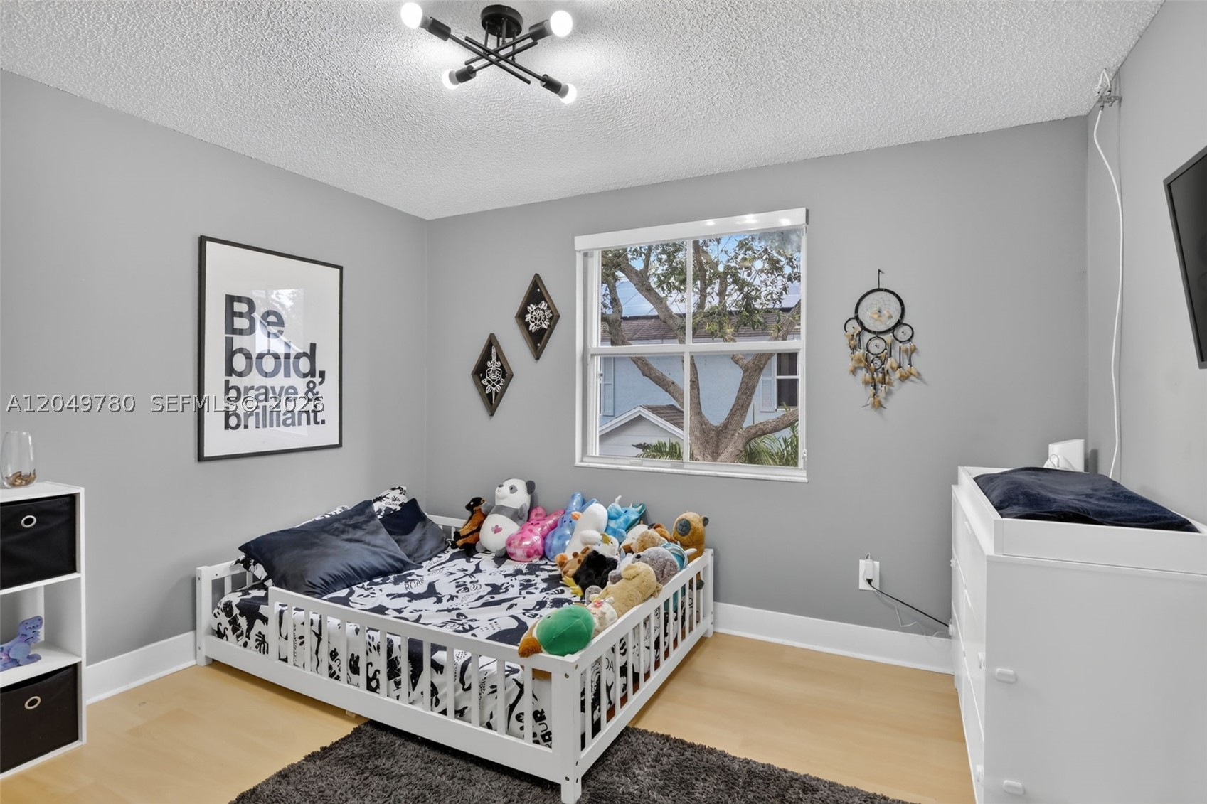 CORAL LAKES - Residential