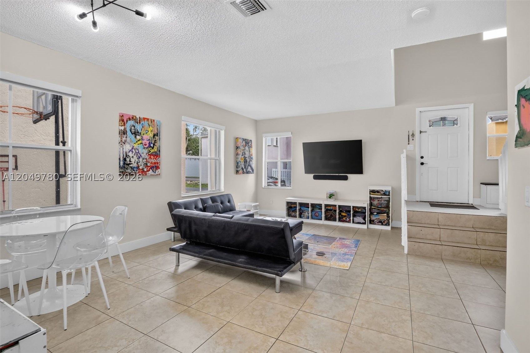 CORAL LAKES - Residential