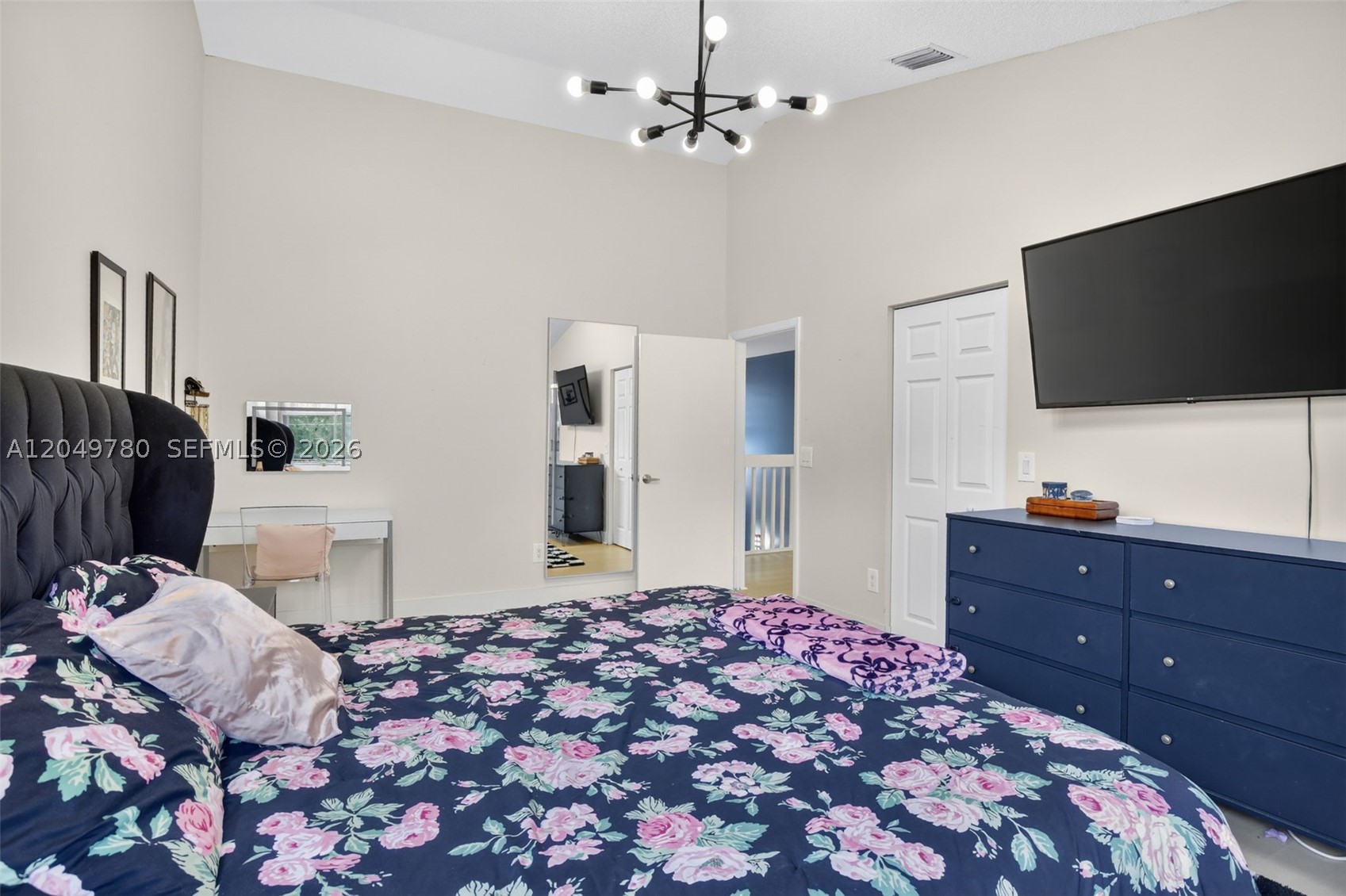 CORAL LAKES - Residential