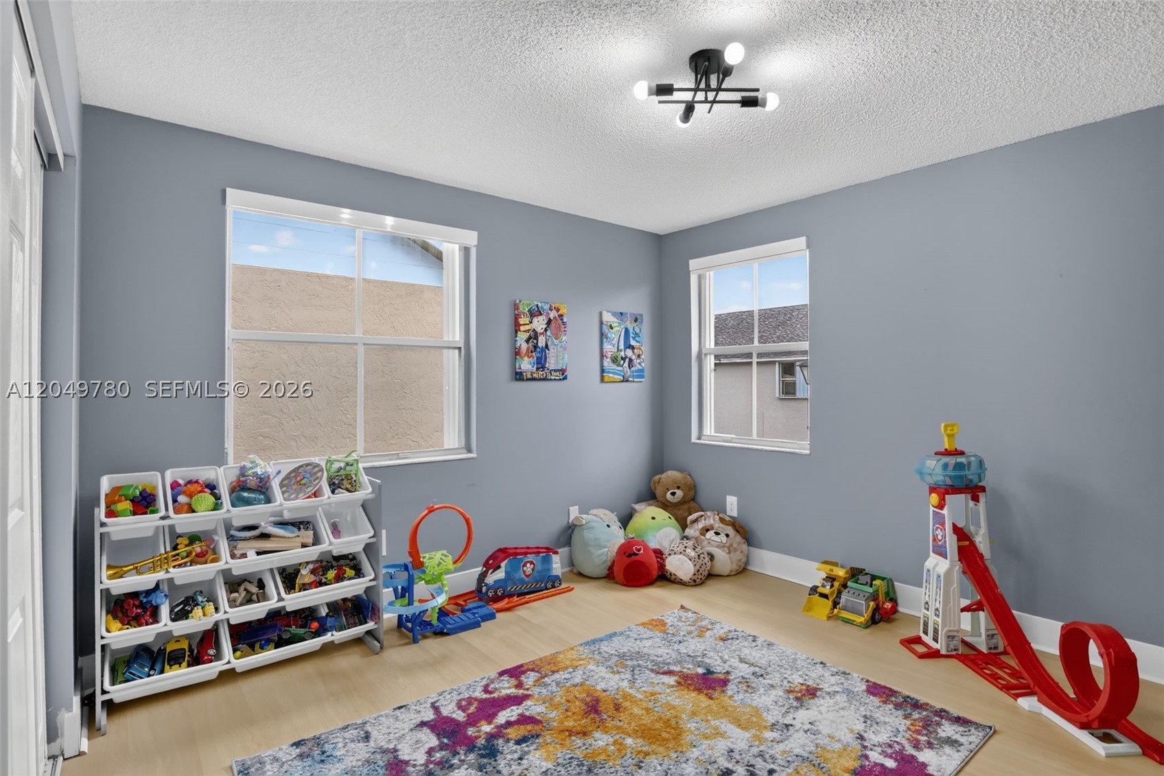 CORAL LAKES - Residential
