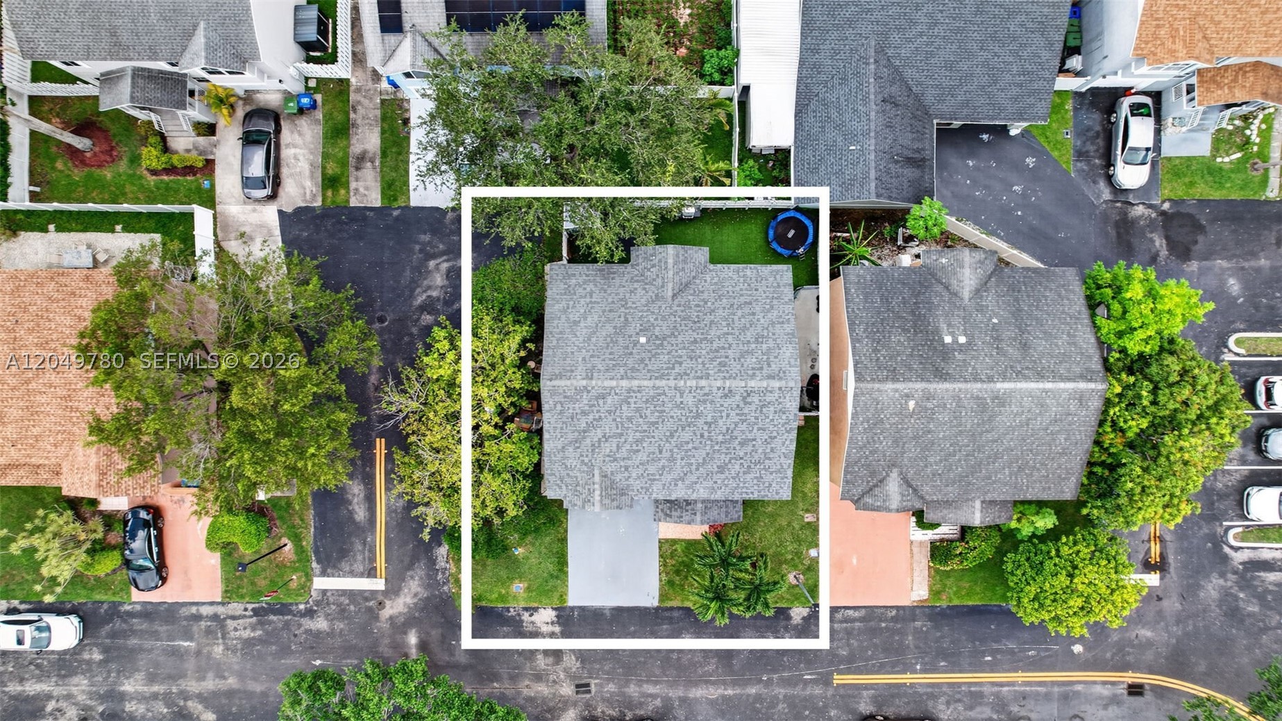 CORAL LAKES - Residential