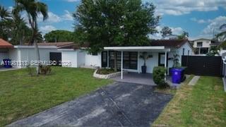 LAUDERDALE ISLES NO 2-BLK - Residential