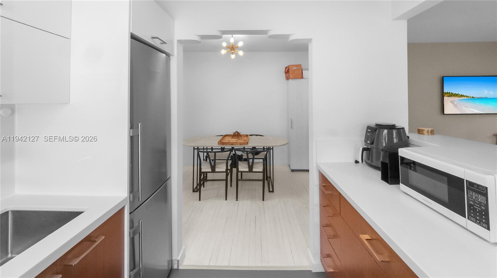 645 MICHIGAN AVE CONDO - Residential