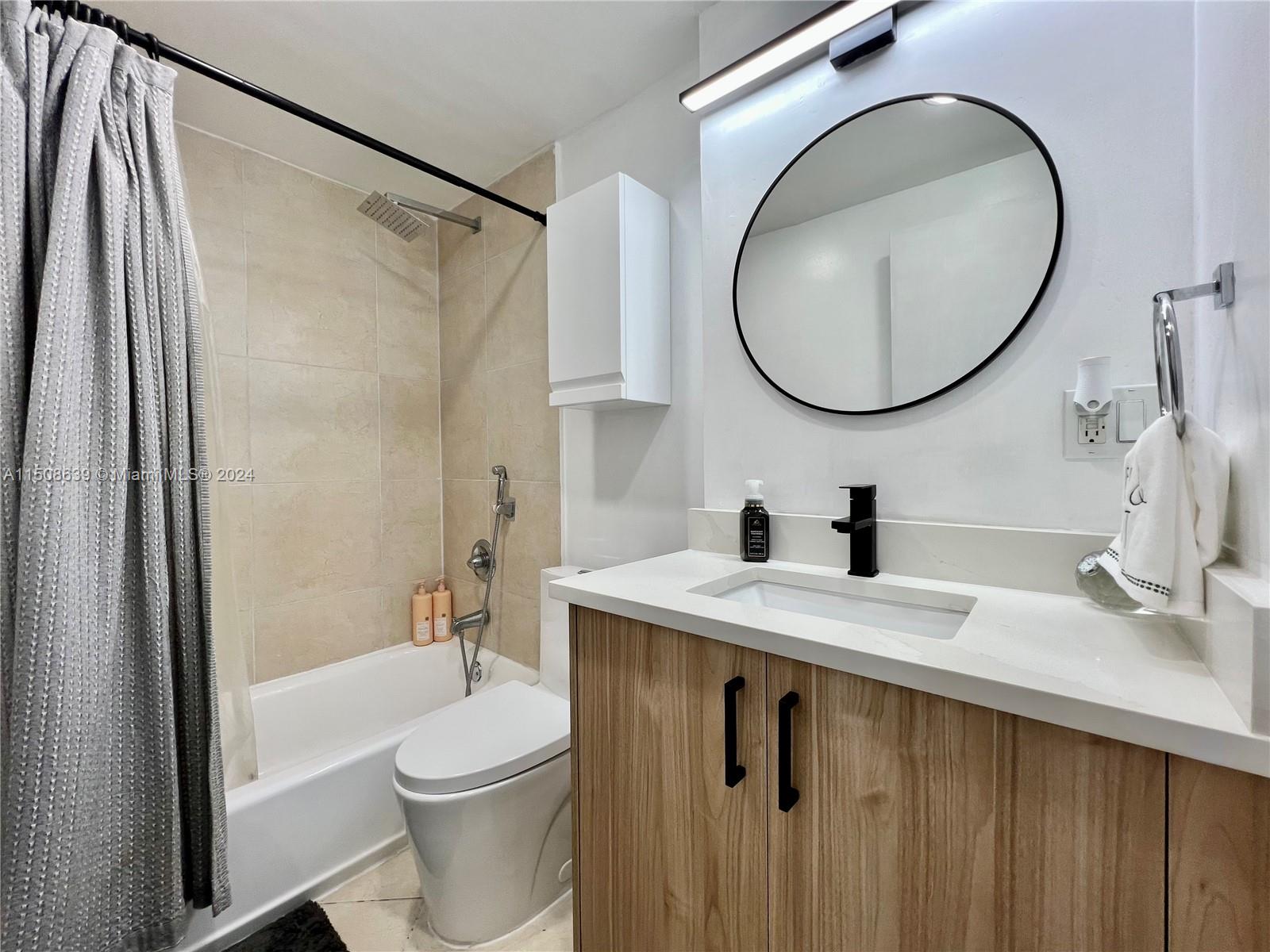 TREASURES ON THE BAY II C - Residential
