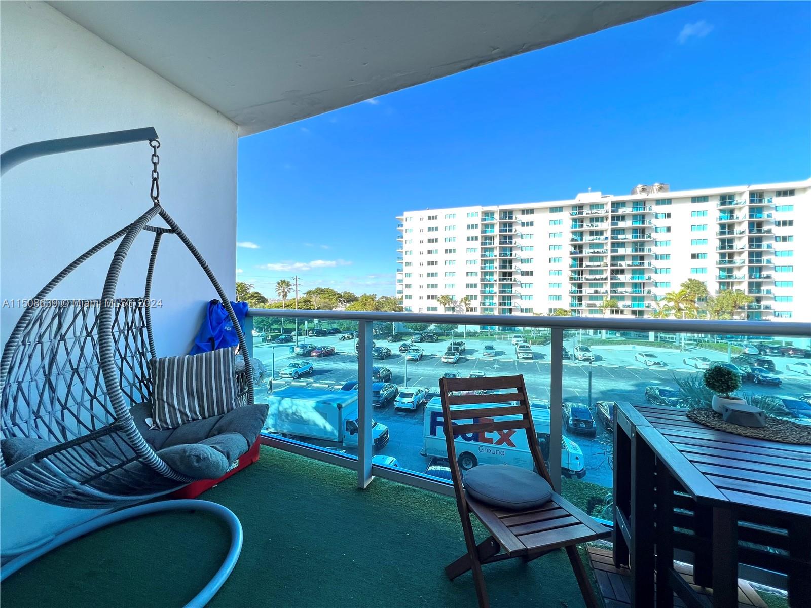 TREASURES ON THE BAY II C - Residential