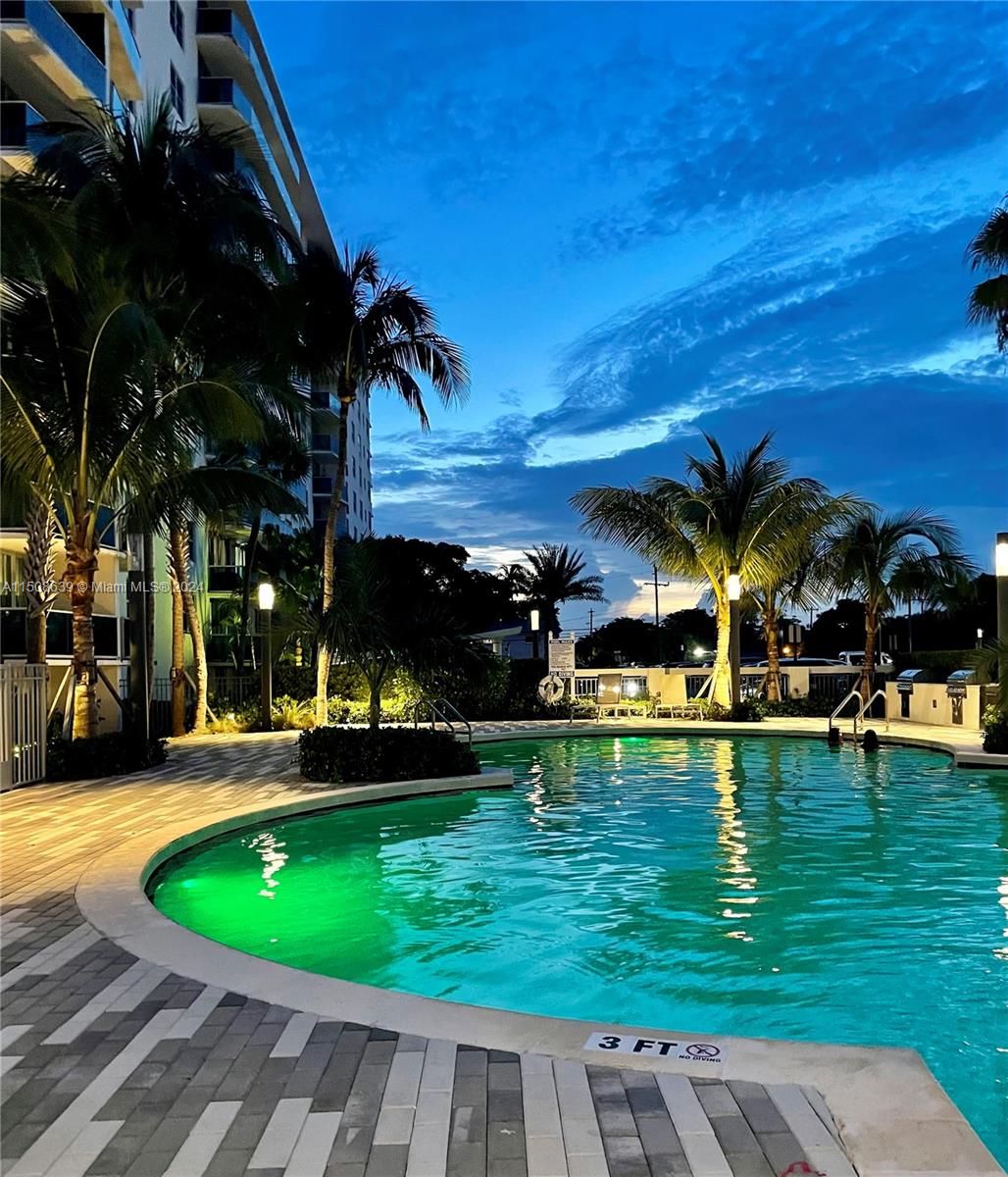 TREASURES ON THE BAY II C - Residential