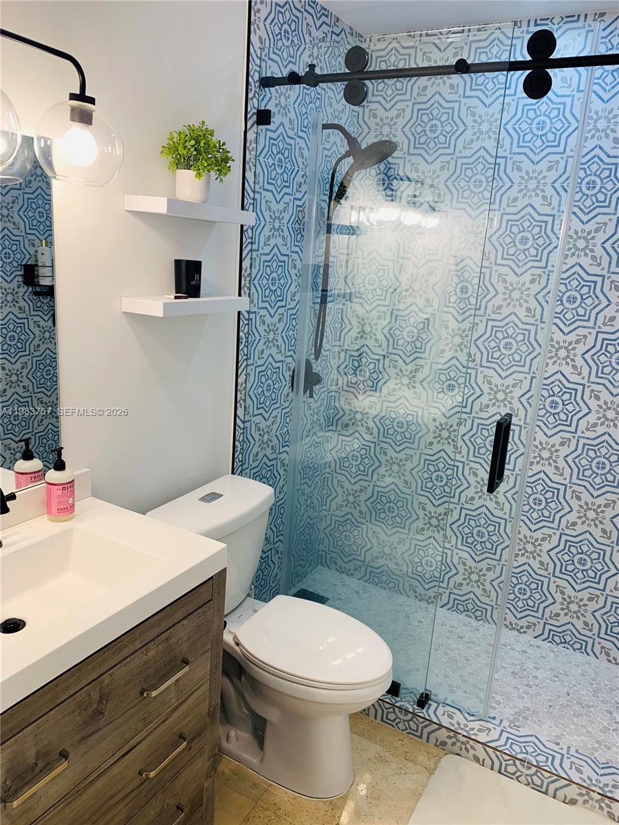ADMIRAL FARRAGUT CONDO - Residential