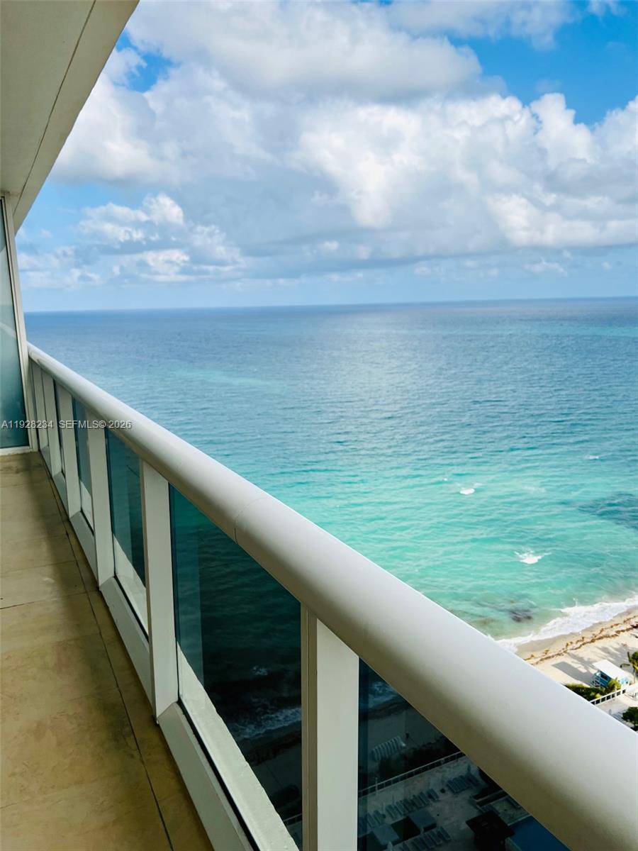 BEACH CLUB TWO - Residential