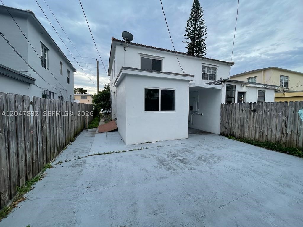BISCAYNE BEACH-2ND ADDN - Residential