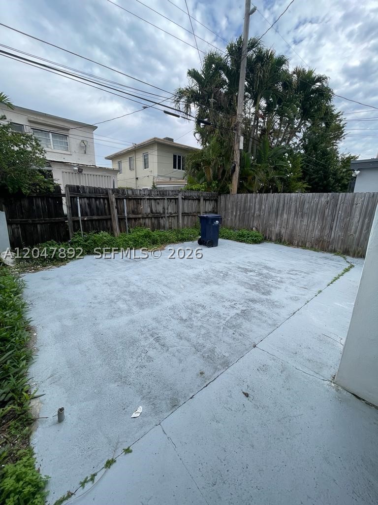BISCAYNE BEACH-2ND ADDN - Residential