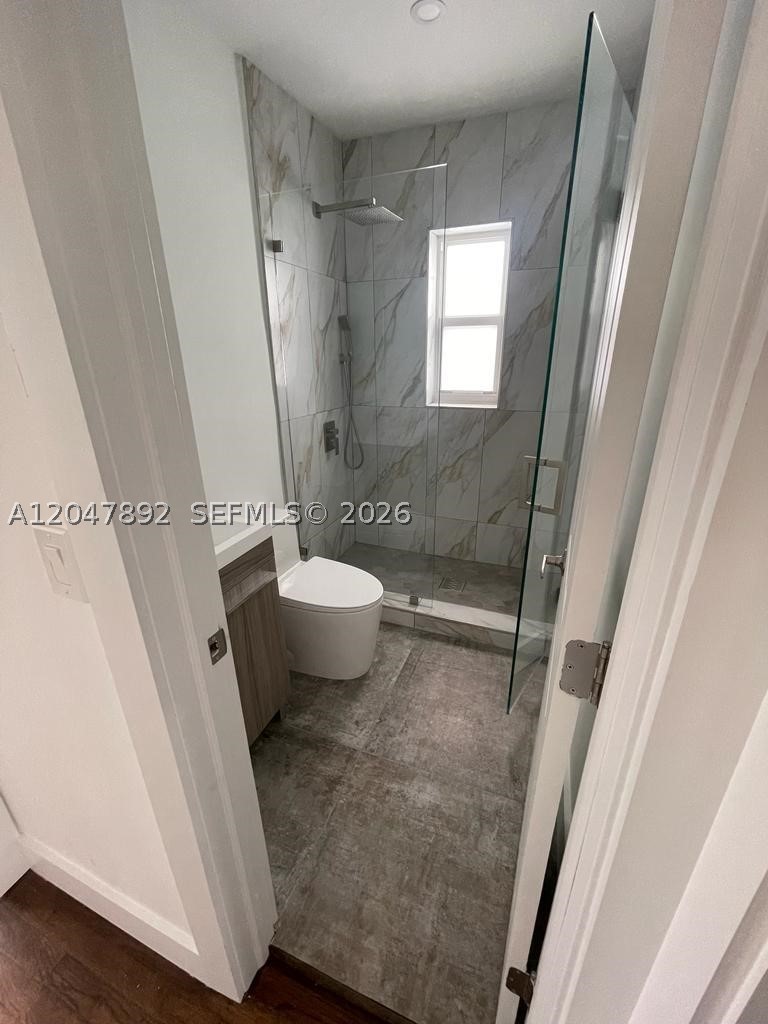 BISCAYNE BEACH-2ND ADDN - Residential