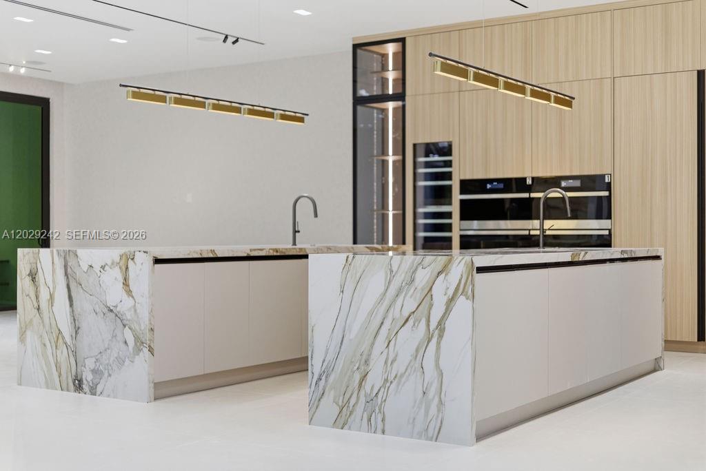LAS OLAS BY THE SEA EXT - Residential