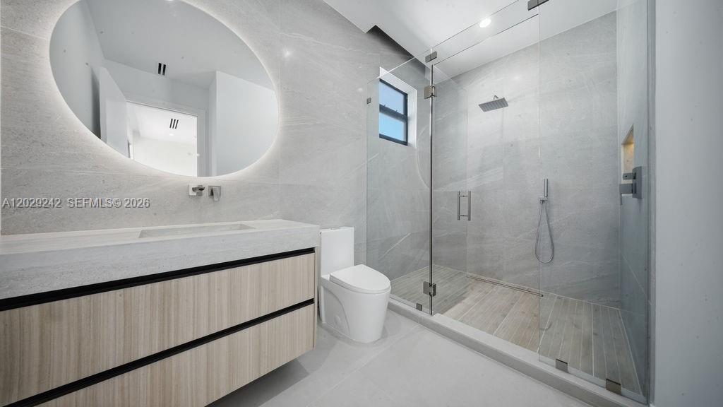 LAS OLAS BY THE SEA EXT - Residential