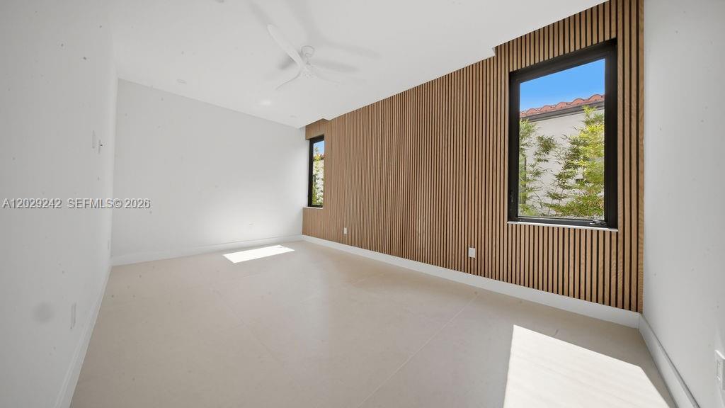 LAS OLAS BY THE SEA EXT - Residential