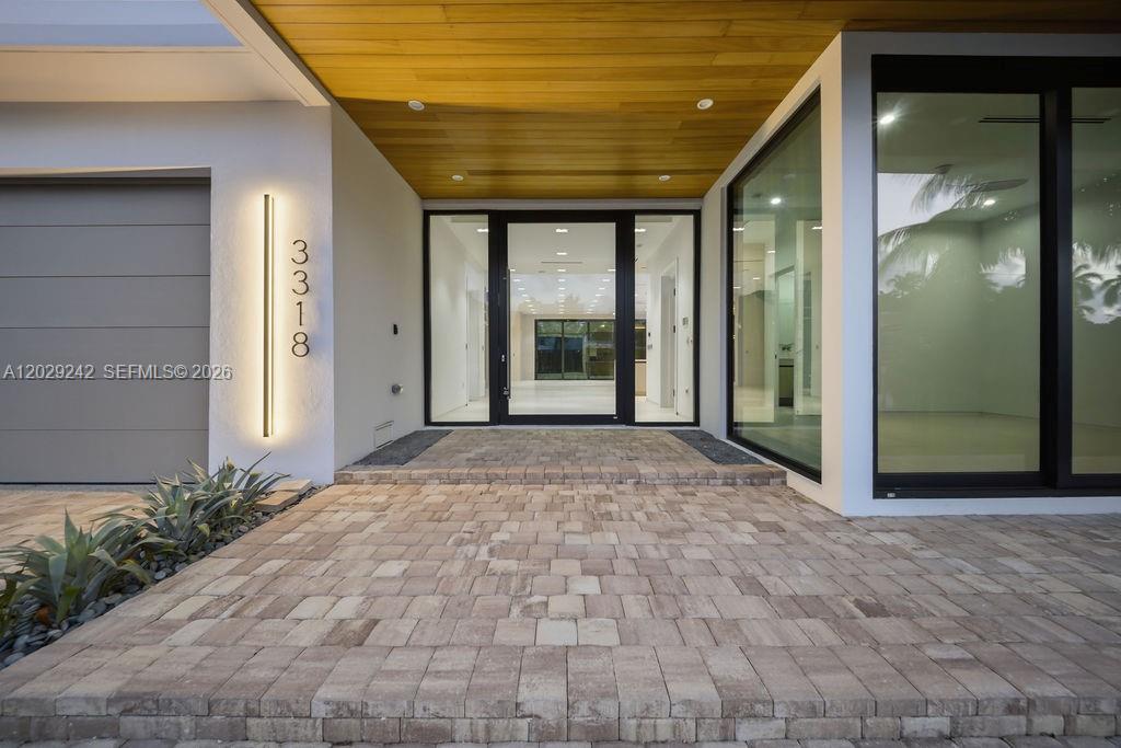 LAS OLAS BY THE SEA EXT - Residential