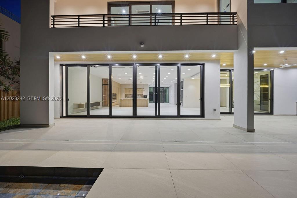 LAS OLAS BY THE SEA EXT - Residential