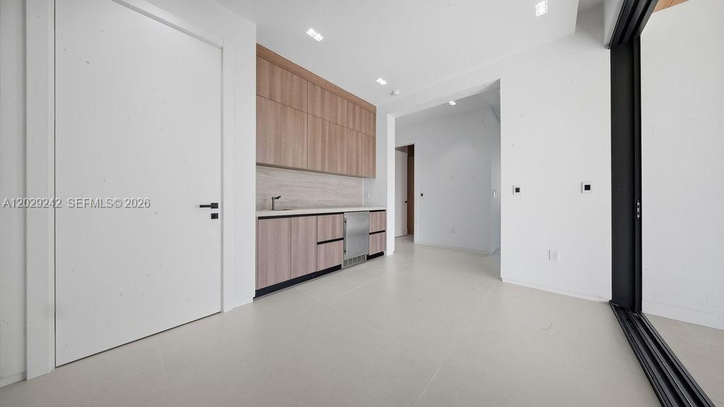LAS OLAS BY THE SEA EXT - Residential