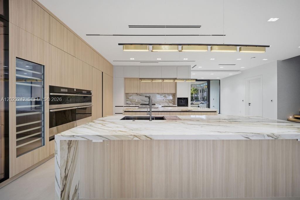 LAS OLAS BY THE SEA EXT - Residential