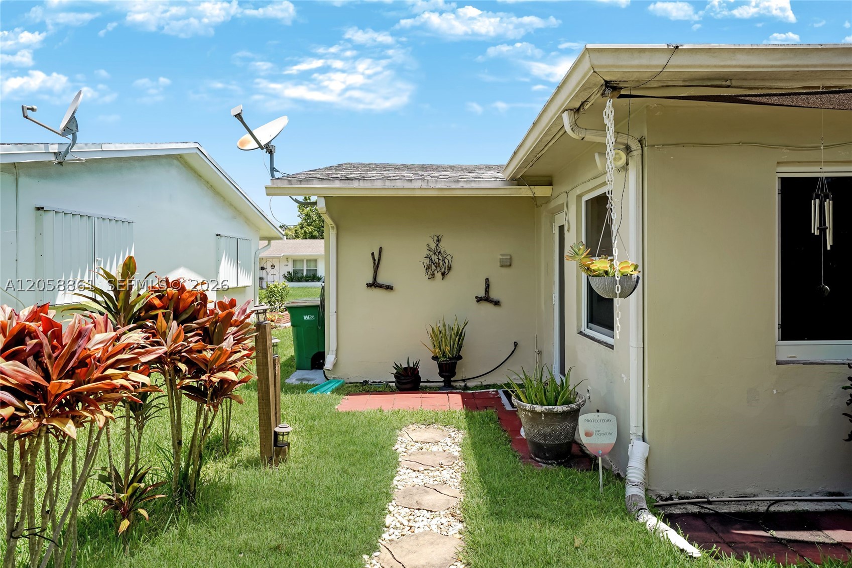MAINLANDS OF TAMARAC LAKE - Residential